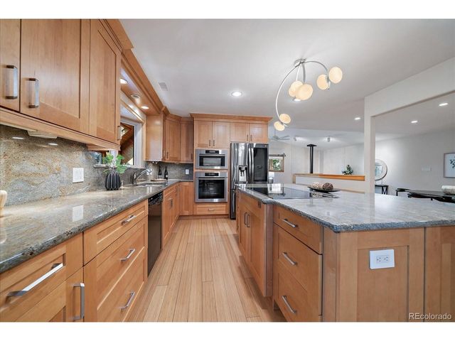 8756 W Iliff Ave, Lakewood, CO 80227