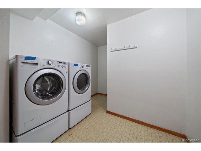 8756 W Iliff Ave, Lakewood, CO 80227