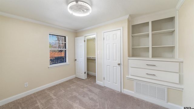 539 E Edmonson, Athens, TX 75751