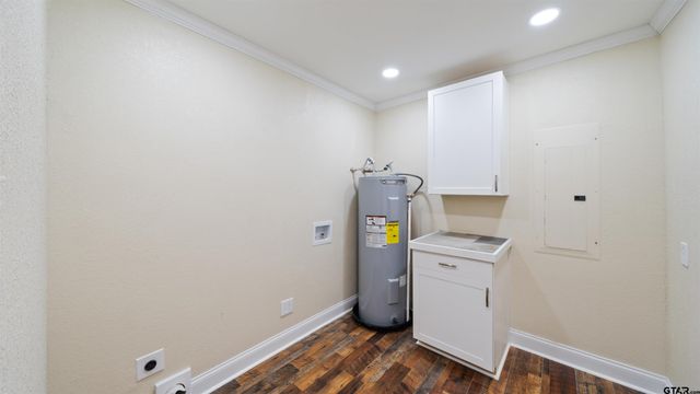 539 E Edmonson, Athens, TX 75751