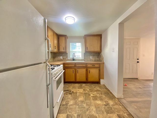 2123 21st Street, Lubbock, TX 79411