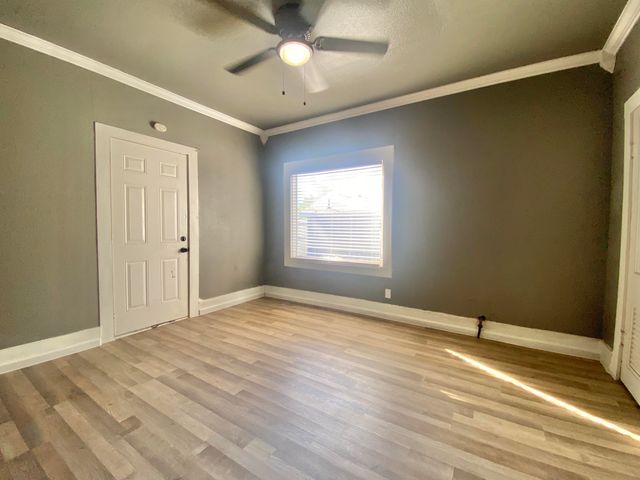 2123 21st Street, Lubbock, TX 79411