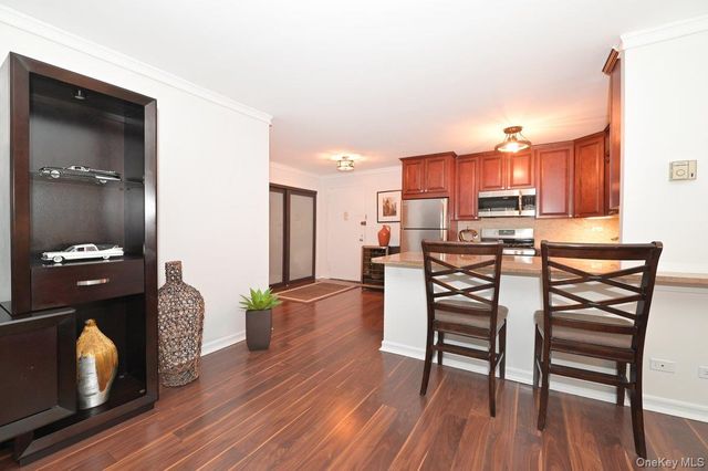 18-15 215 Street 9J, Bayside, NY 11360