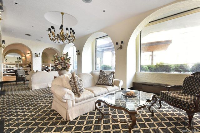 18-15 215 Street 9J, Bayside, NY 11360