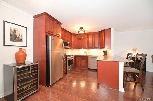 18-15 215 Street 9J, Bayside, NY 11360