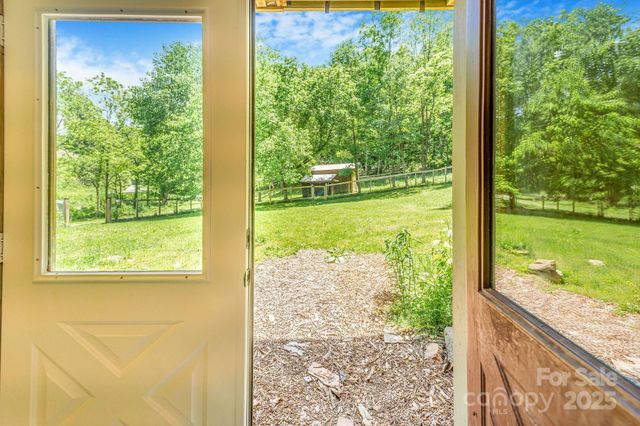 276 Morgan Branch Road, Marshall, NC 28753