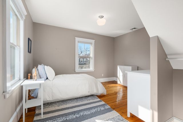 61 Crescent Street, Cambridge, MA 02138