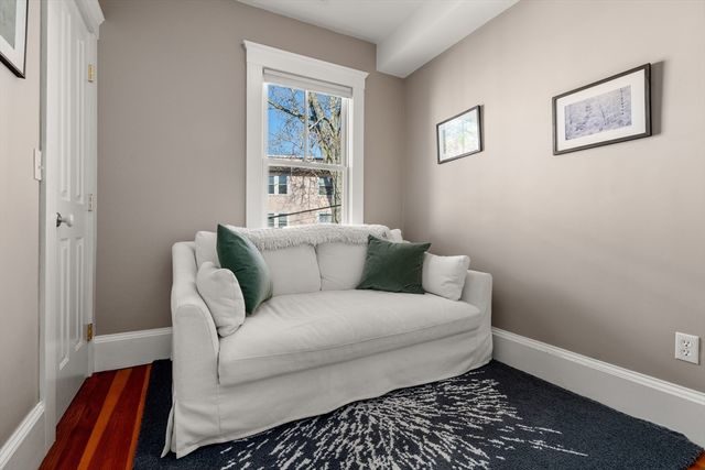 61 Crescent Street, Cambridge, MA 02138