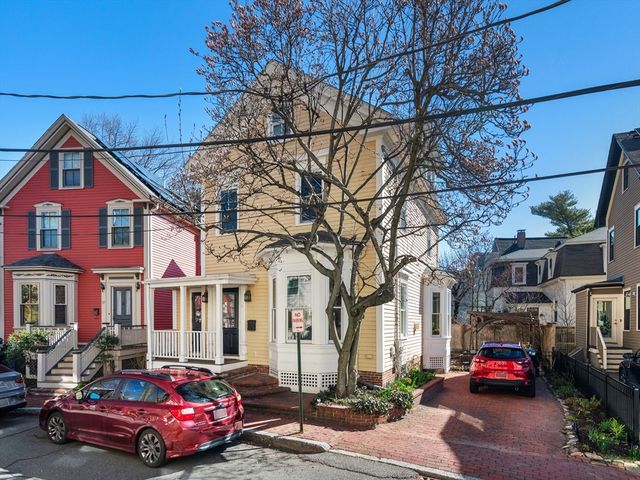 61 Crescent Street, Cambridge, MA 02138