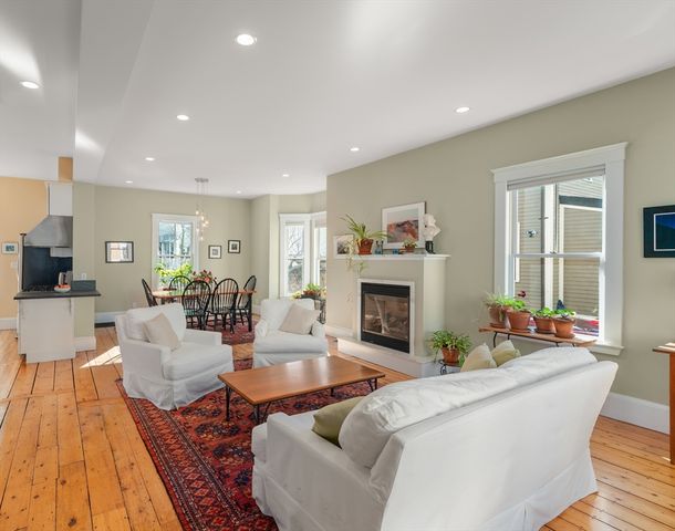 61 Crescent Street, Cambridge, MA 02138