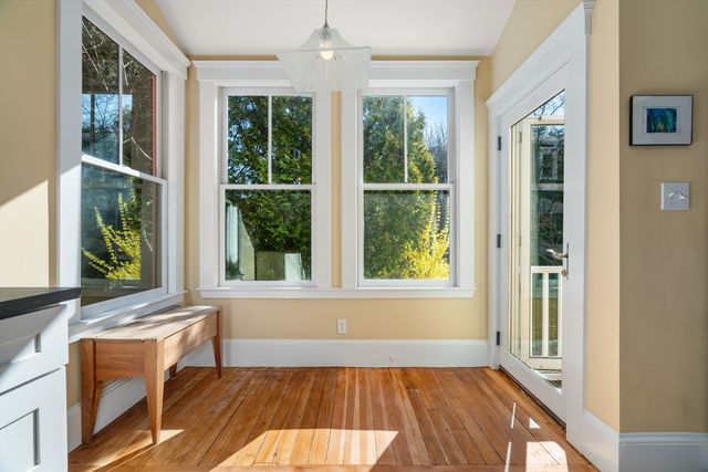 61 Crescent Street, Cambridge, MA 02138