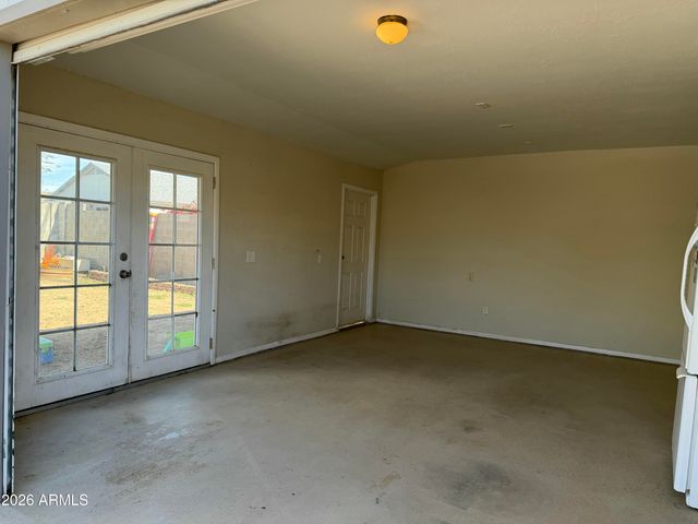 1843 S PAPAGO Drive, Apache Junction, AZ 85120