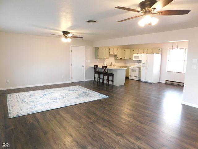 1123 E Tara Road, Greensburg, IN 47240