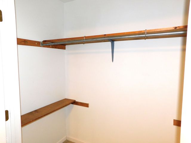 1123 E Tara Road, Greensburg, IN 47240