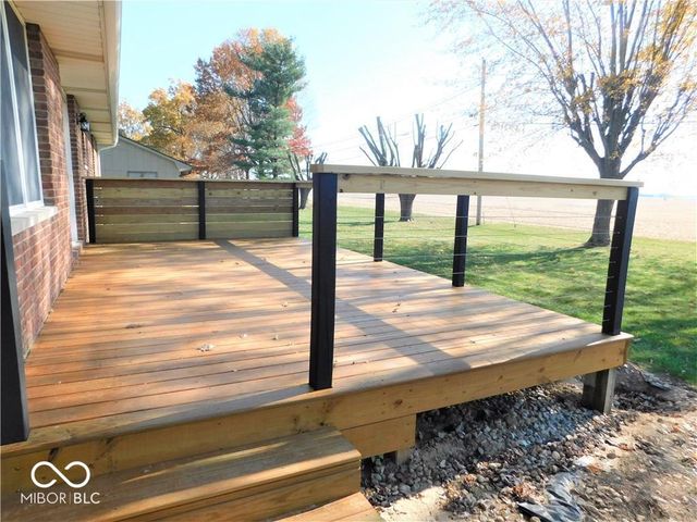 1123 E Tara Road, Greensburg, IN 47240