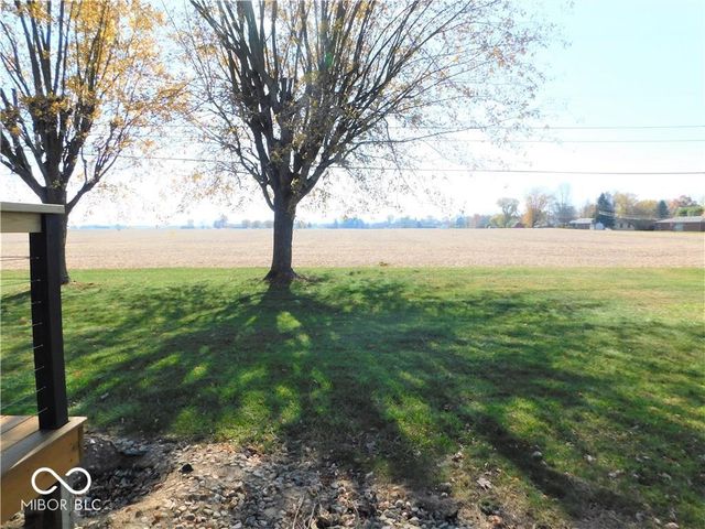 1123 E Tara Road, Greensburg, IN 47240