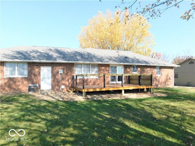 1123 E Tara Road, Greensburg, IN 47240