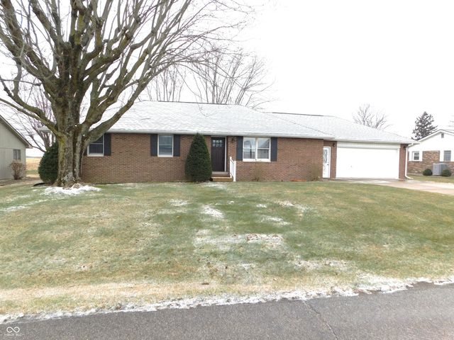 1123 E Tara Road, Greensburg, IN 47240