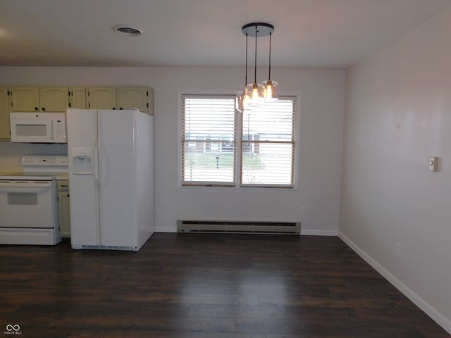 1123 E Tara Road, Greensburg, IN 47240