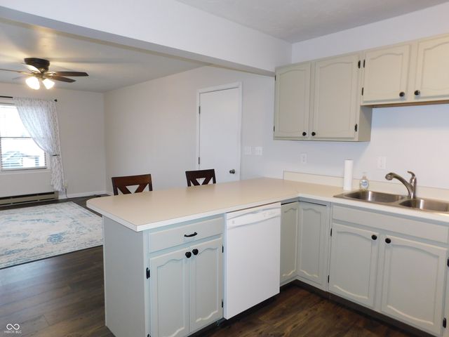 1123 E Tara Road, Greensburg, IN 47240