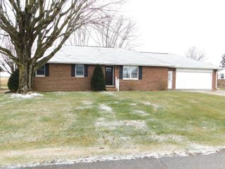 1123 E Tara Road, Greensburg, IN 47240