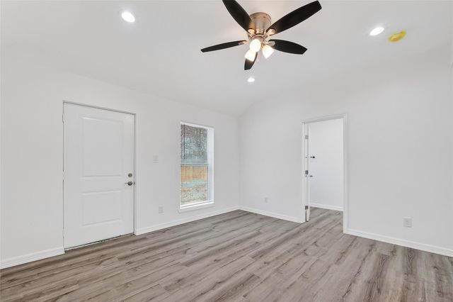 7725 Hoffman Street A B, Houston, TX 77016
