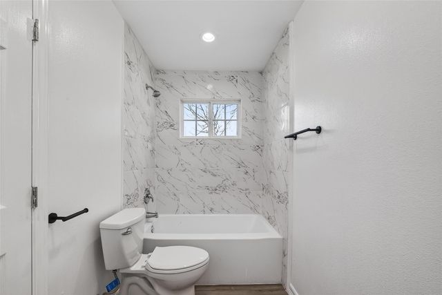 7725 Hoffman Street A B, Houston, TX 77016