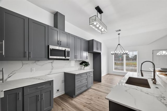 7725 Hoffman Street A B, Houston, TX 77016