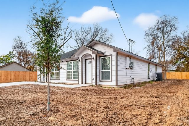 7725 Hoffman Street A B, Houston, TX 77016