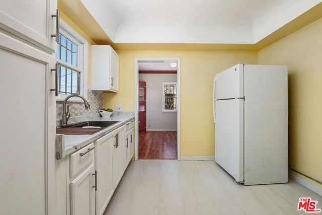 1845 W 88th Street, Los Angeles, CA 90047