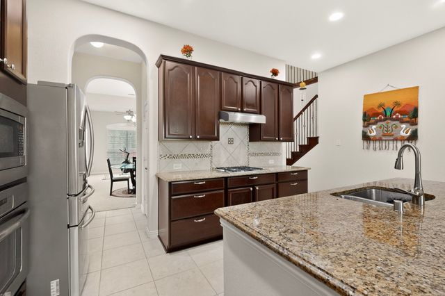 2440 Lismore Lane, Irving, TX 75063