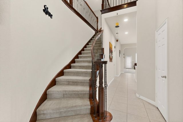 2440 Lismore Lane, Irving, TX 75063