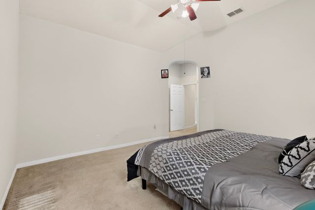 2440 Lismore Lane, Irving, TX 75063