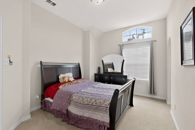 2440 Lismore Lane, Irving, TX 75063