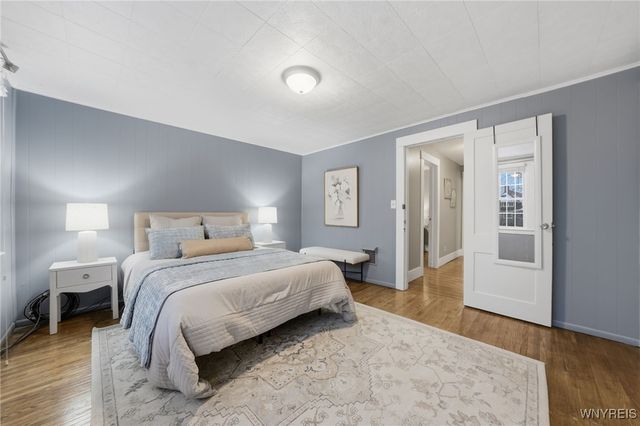 33 Wellington Road, Buffalo, NY 14216