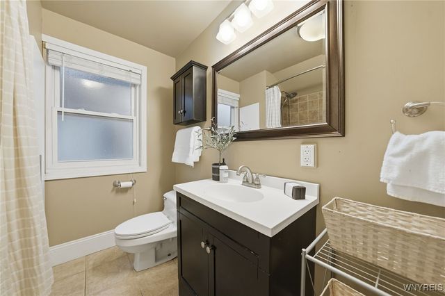 33 Wellington Road, Buffalo, NY 14216