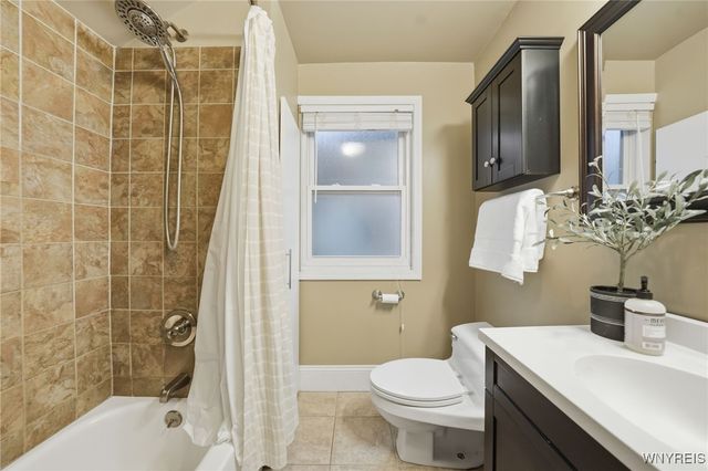 33 Wellington Road, Buffalo, NY 14216