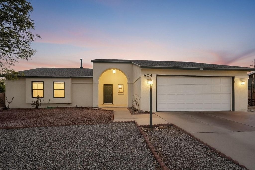 404 PYRITE Drive NE, Rio Rancho, NM 87124