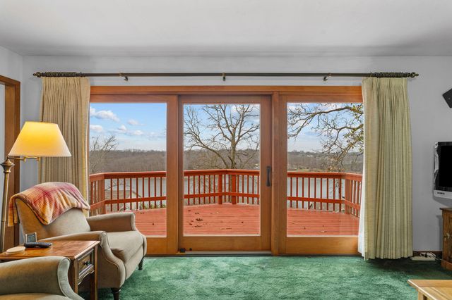 21380 Access Road, Shell Knob, MO 65747