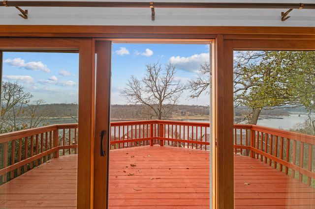 21380 Access Road, Shell Knob, MO 65747