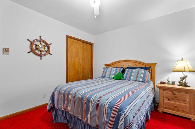 21380 Access Road, Shell Knob, MO 65747