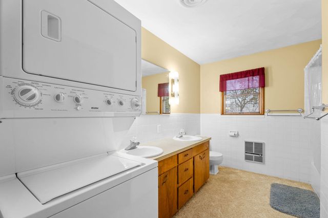 21380 Access Road, Shell Knob, MO 65747