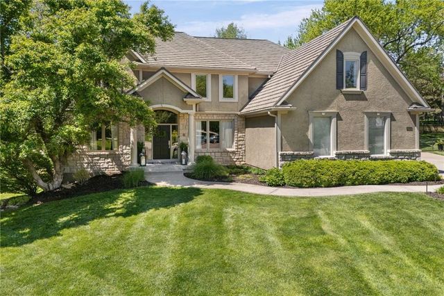 14601 Carter Street, Overland Park, KS 66221