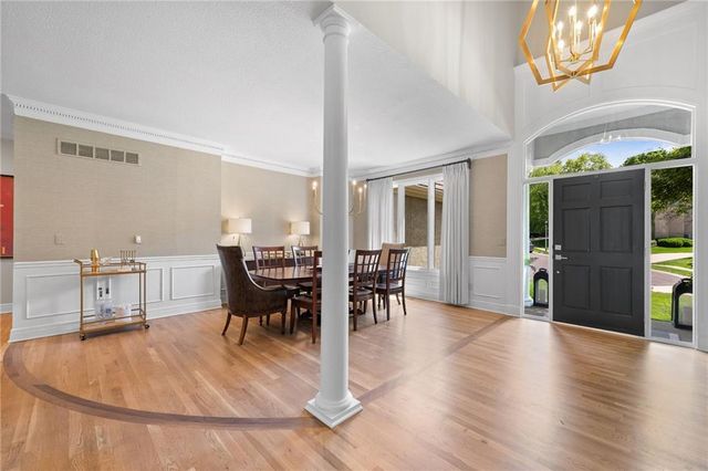 14601 Carter Street, Overland Park, KS 66221