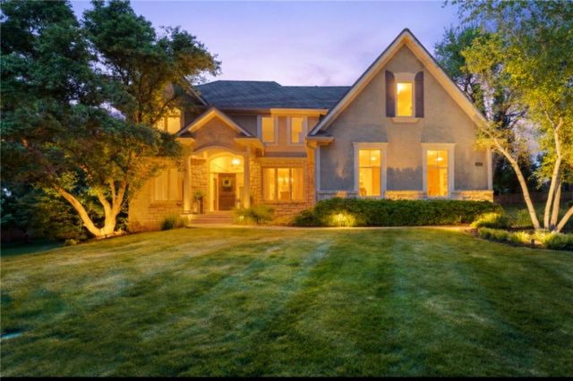 14601 Carter Street, Overland Park, KS 66221