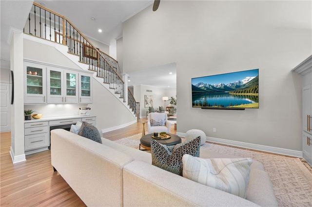 14601 Carter Street, Overland Park, KS 66221