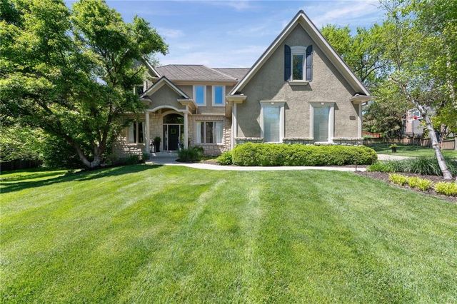 14601 Carter Street, Overland Park, KS 66221