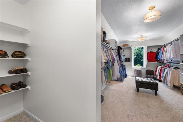 14601 Carter Street, Overland Park, KS 66221