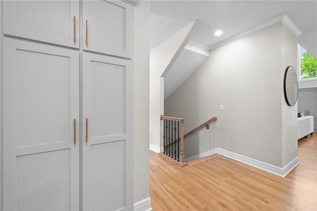 14601 Carter Street, Overland Park, KS 66221
