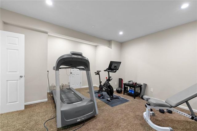 14601 Carter Street, Overland Park, KS 66221